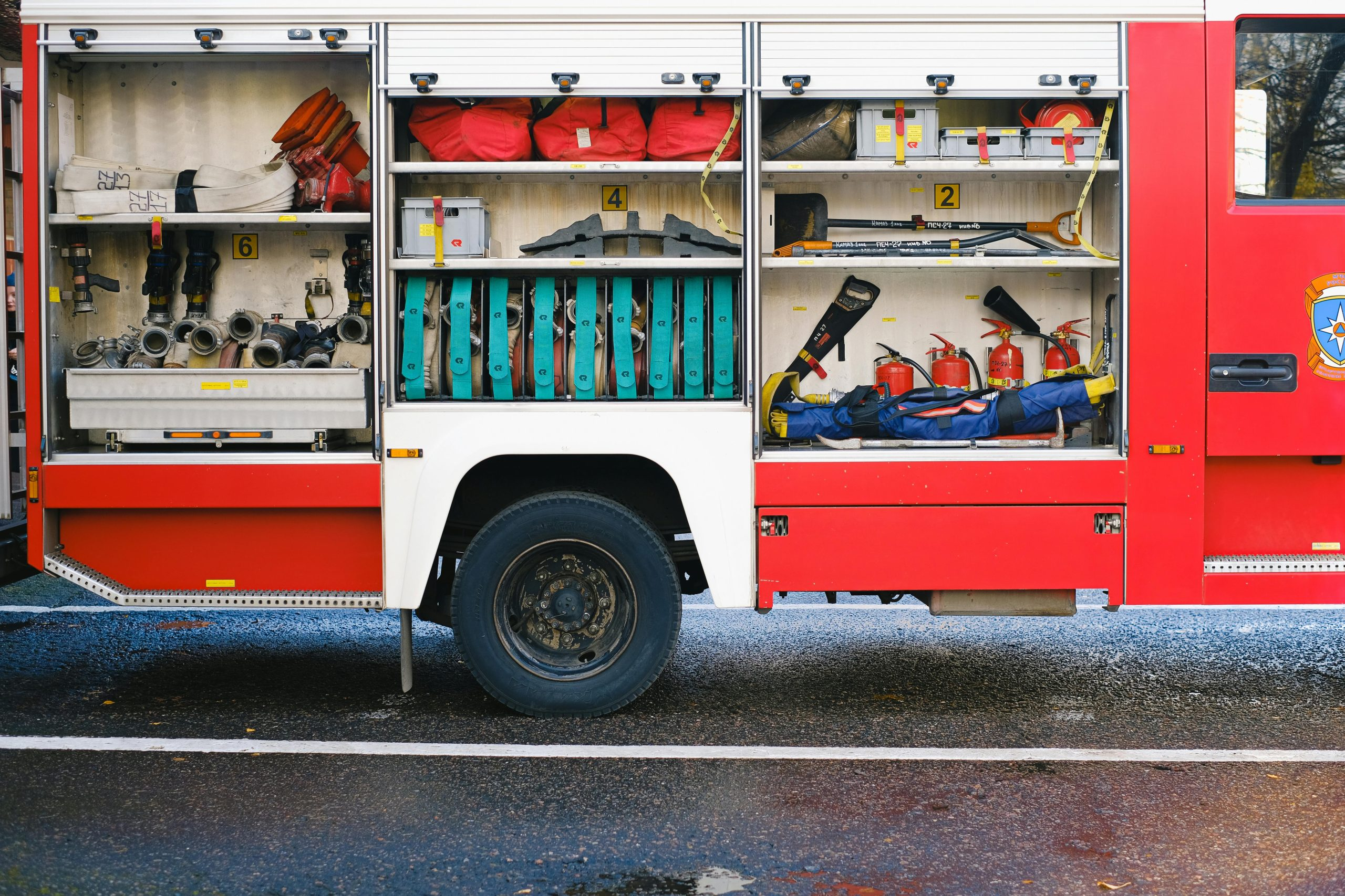 The Essential Tools for Comparing Prices Across Retailers